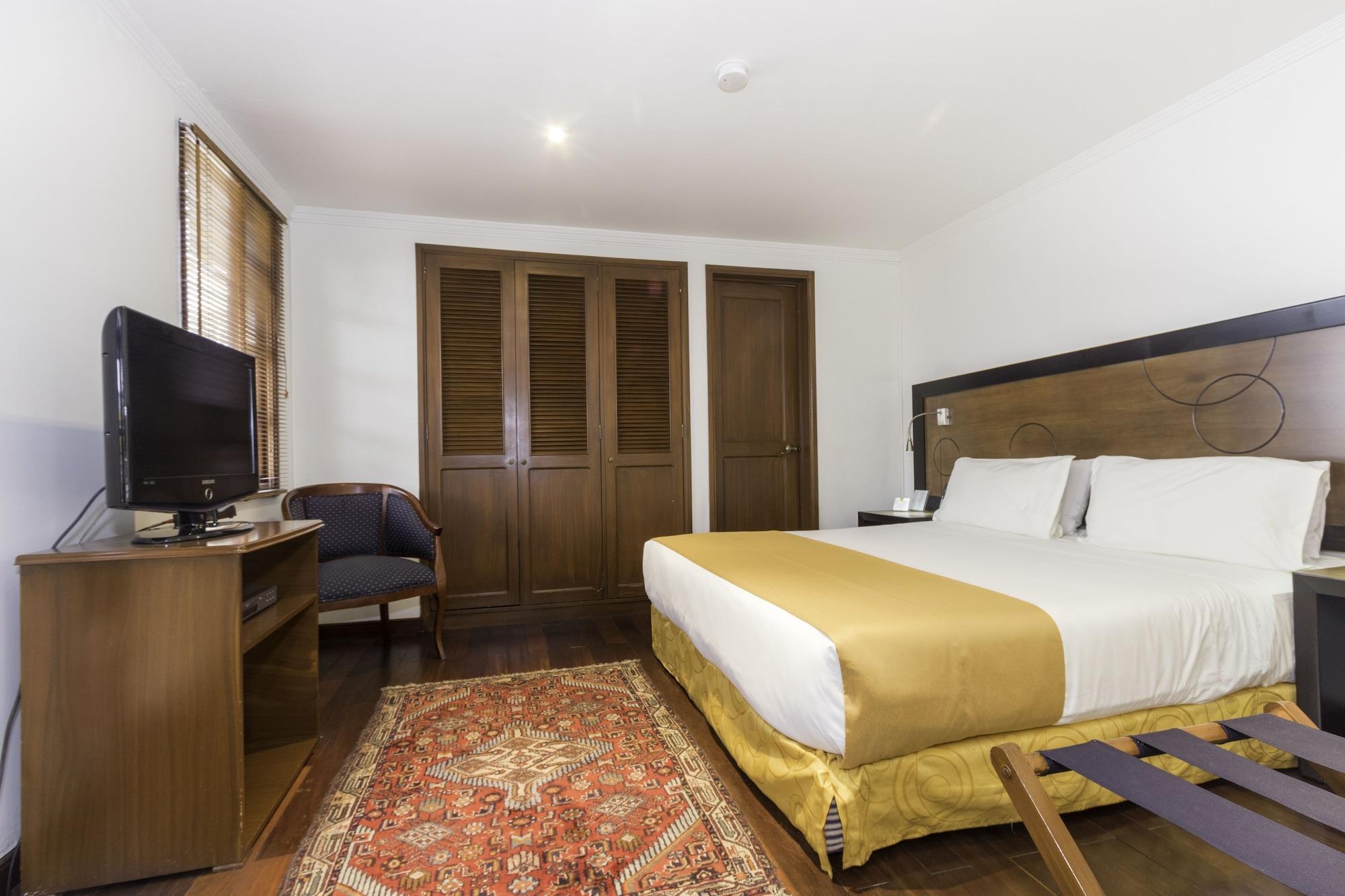 Hotel Emaus Bogotá Zewnętrze zdjęcie
