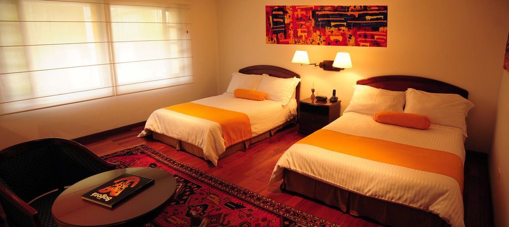 Hotel Emaus Bogotá Zewnętrze zdjęcie
