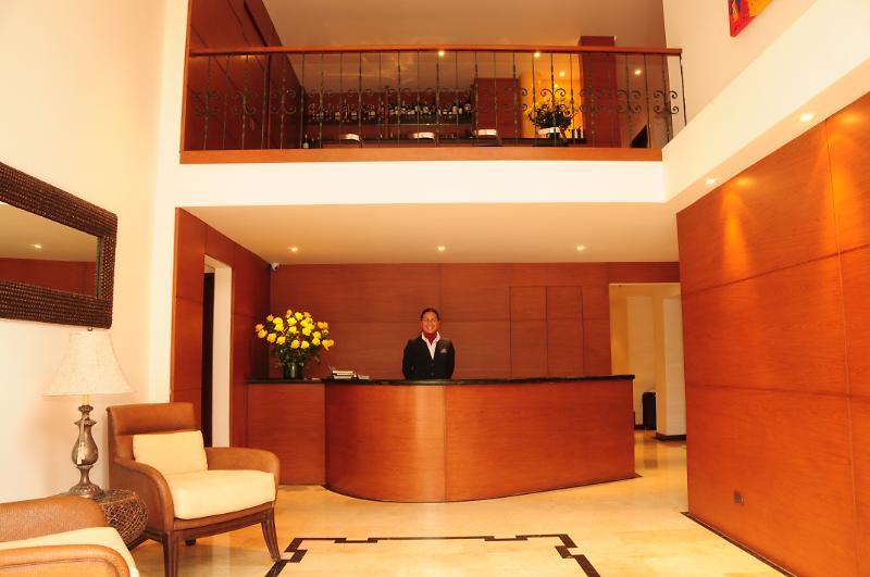 Hotel Emaus Bogotá Zewnętrze zdjęcie